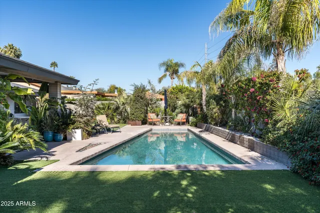 $1,745,000 | 3123 North 47th Place, Phoenix, AZ 85018