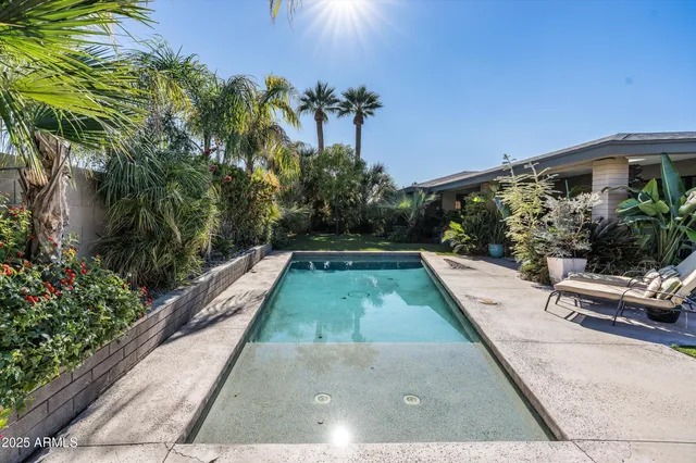 $1,745,000 | 3123 North 47th Place, Phoenix, AZ 85018