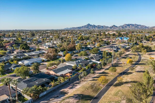 $1,745,000 | 3123 North 47th Place, Phoenix, AZ 85018