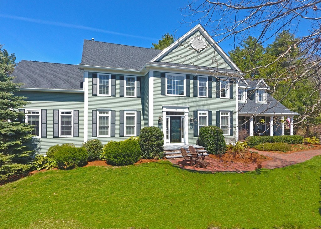 29 Eastmount Road Medfield, MA 02052 - Photo 1 of 30 Gallery Image 1