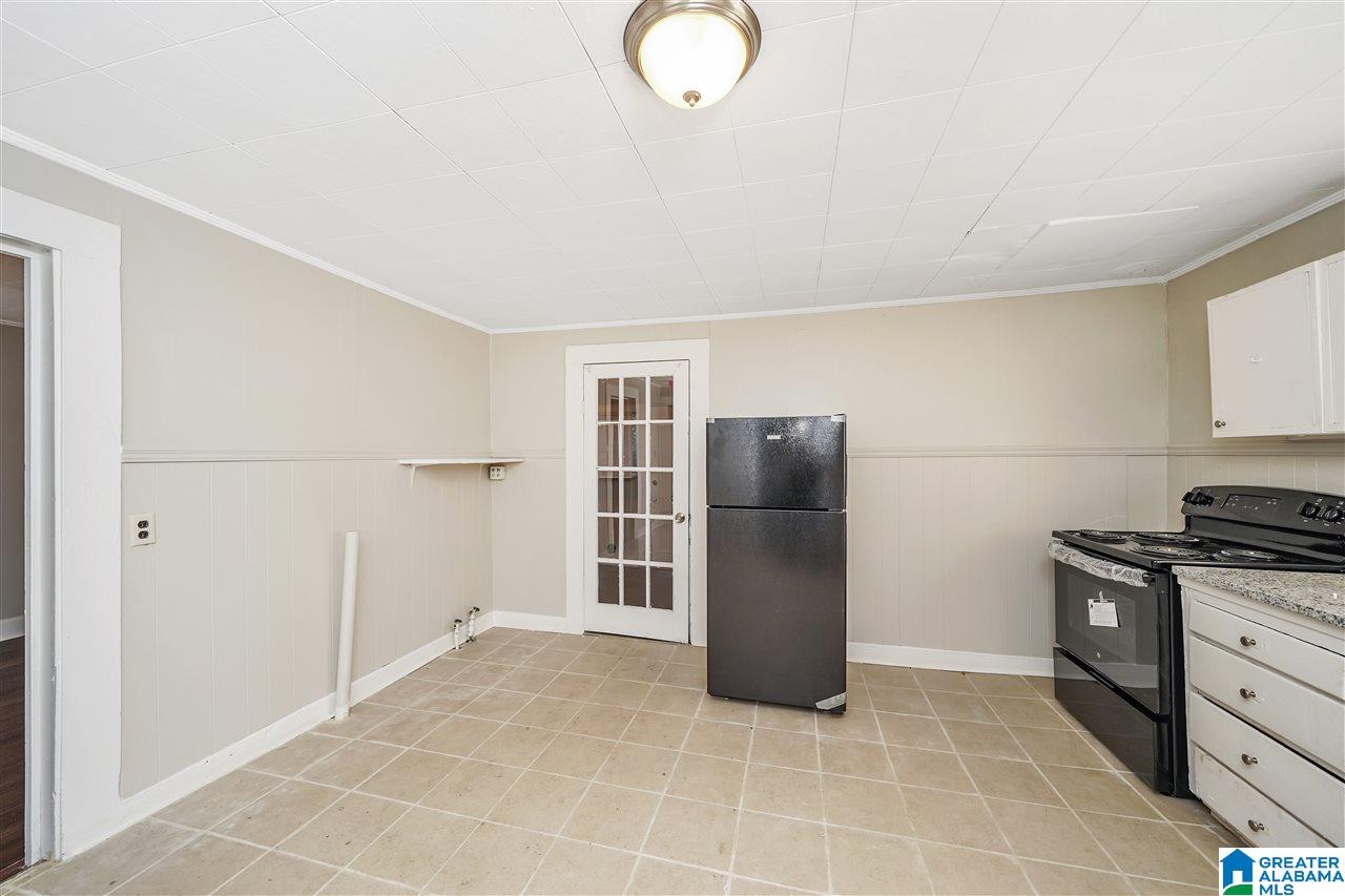 147 Wickstead Road Bessemer, AL 35023 - Photo 6 of 30