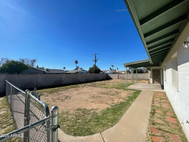 $1,900 | 3109 West Augusta Avenue, Phoenix, AZ 85051