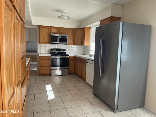 $1,900 | 3109 West Augusta Avenue, Phoenix, AZ 85051