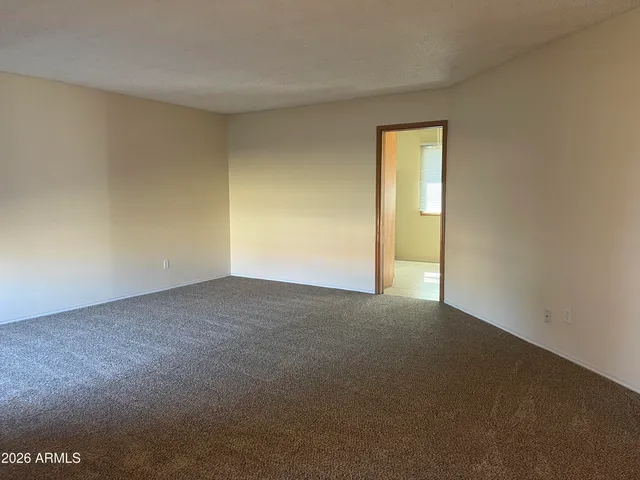 $1,900 | 3109 West Augusta Avenue, Phoenix, AZ 85051