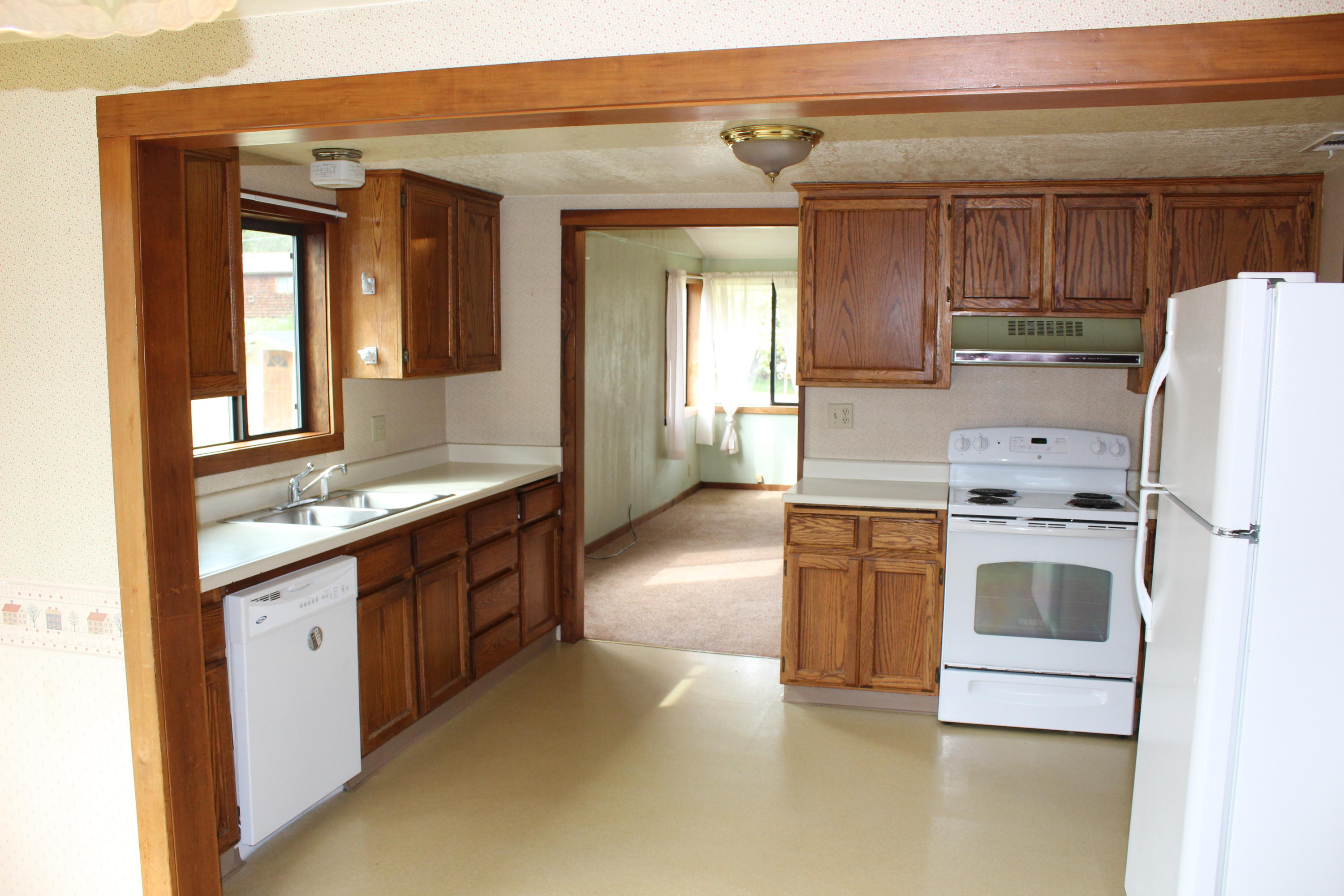 630 Evans Street Fieldbrook, CA 95519 - Photo 4 of 11 630 Evans Rd Kitchen