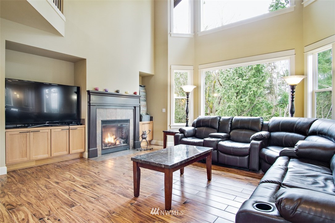 107 223rd Street Southeast Bothell, WA 98021 - Photo 8 of 25