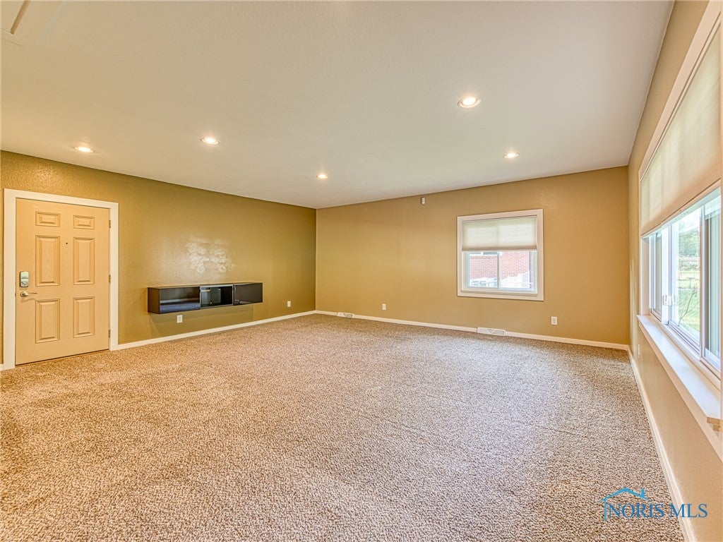 5111 Pawnee Road Toledo, OH 43613 - Photo 15 of 37 Gallery Image 15