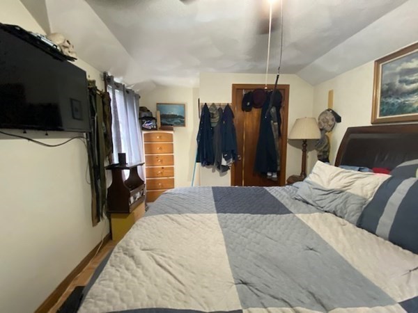 56 Chatham Road Everett, MA 02149 - Photo 17 of 32