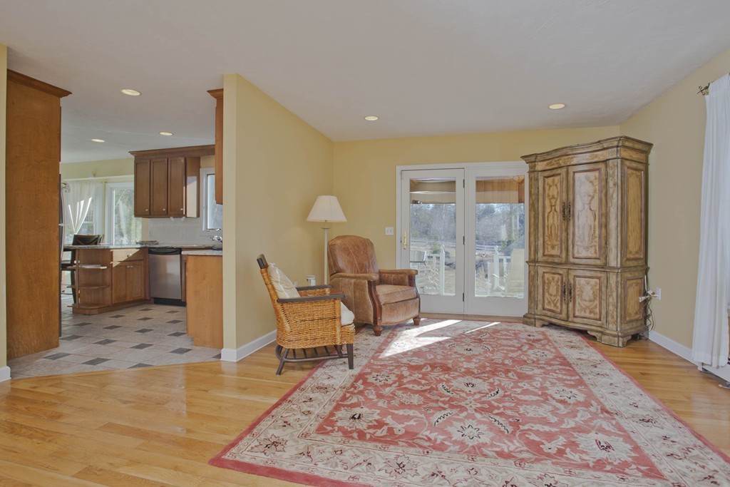 51 Crest Road Monson, MA 01057 - Photo 7 of 30 a living room with furniture and a rug