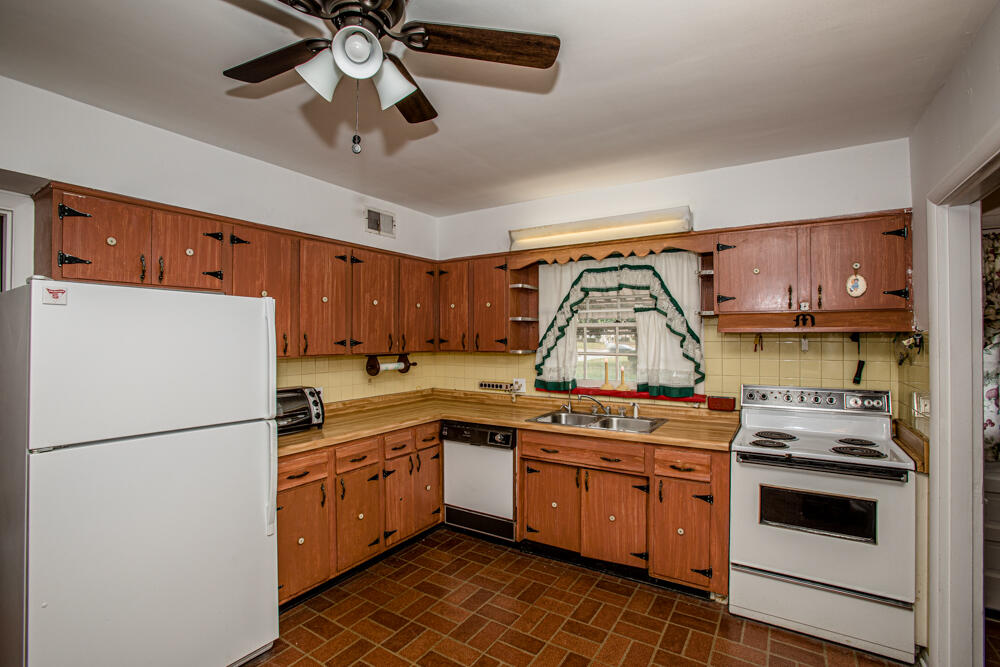 102 Lackawanna Road Lexington, KY 40503 - Photo 31 of 53 1f9a8792