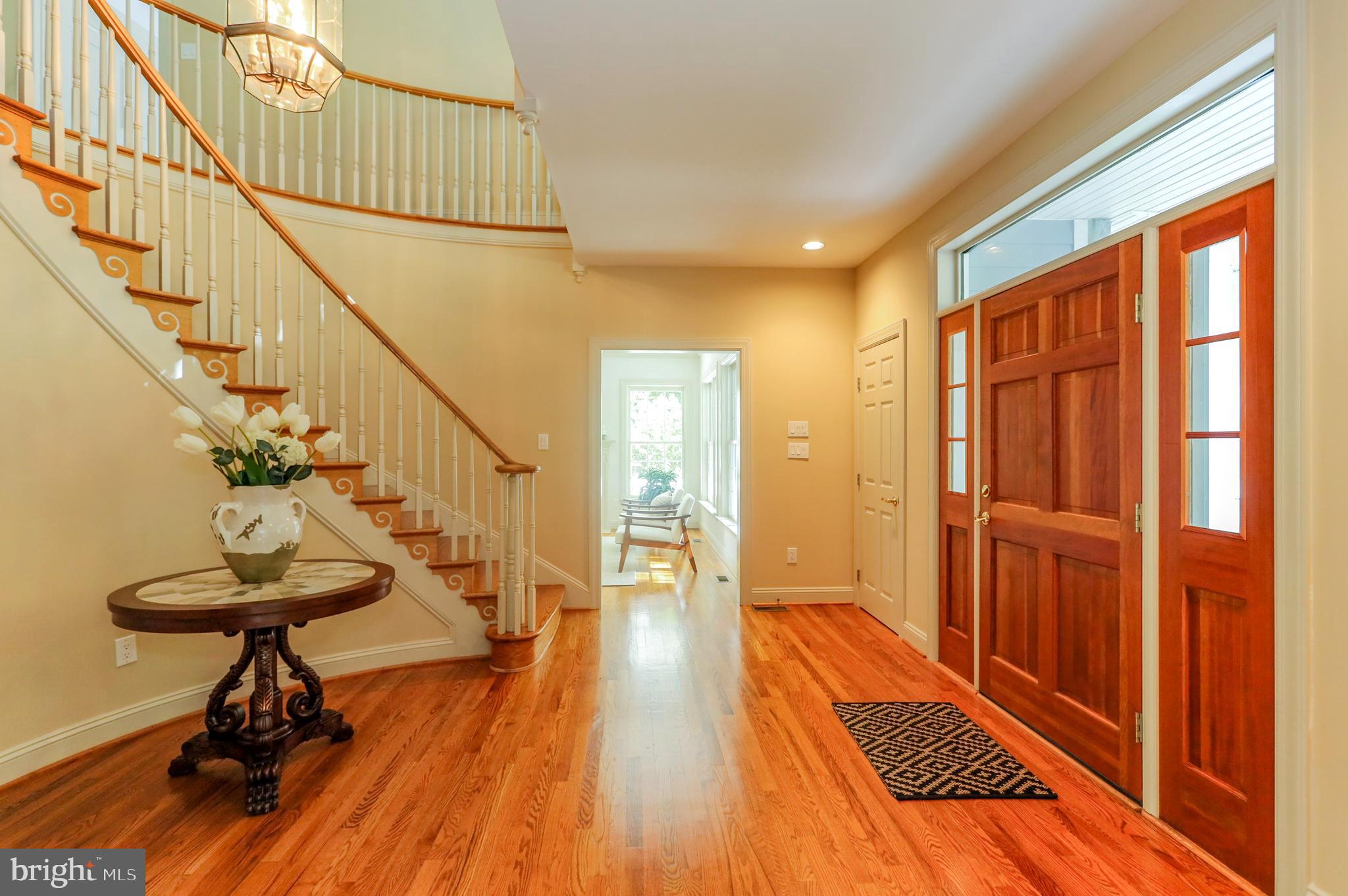 205 Fern Ridge Landenberg, PA 19350 - Photo 3 of 42 Foyer
