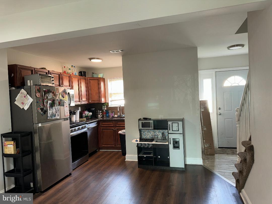 249 Via Cascata Drive Clementon, NJ 08021 - Photo 11 of 41