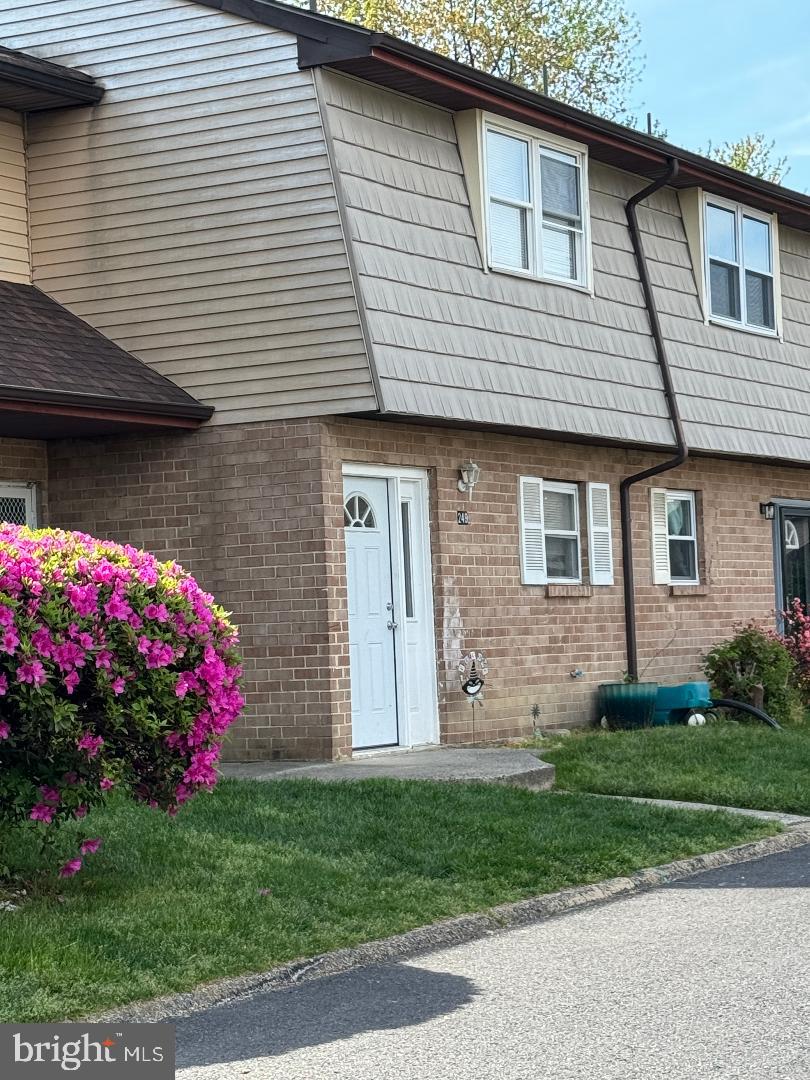 249 Via Cascata Drive Clementon, NJ 08021 - Photo 4 of 41