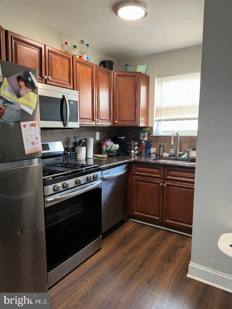 249 Via Cascata Drive Clementon, NJ 08021 - Photo 6 of 41