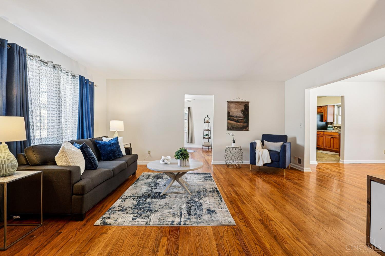 6891 Fields Ertel Road Cincinnati, OH 45241 - Photo 7 of 35 Gallery Image 7