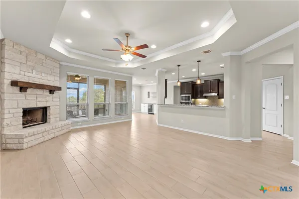 $599,950 | 213 Lasata Lane, Belton, TX 76513