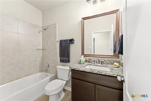 $599,950 | 213 Lasata Lane, Belton, TX 76513