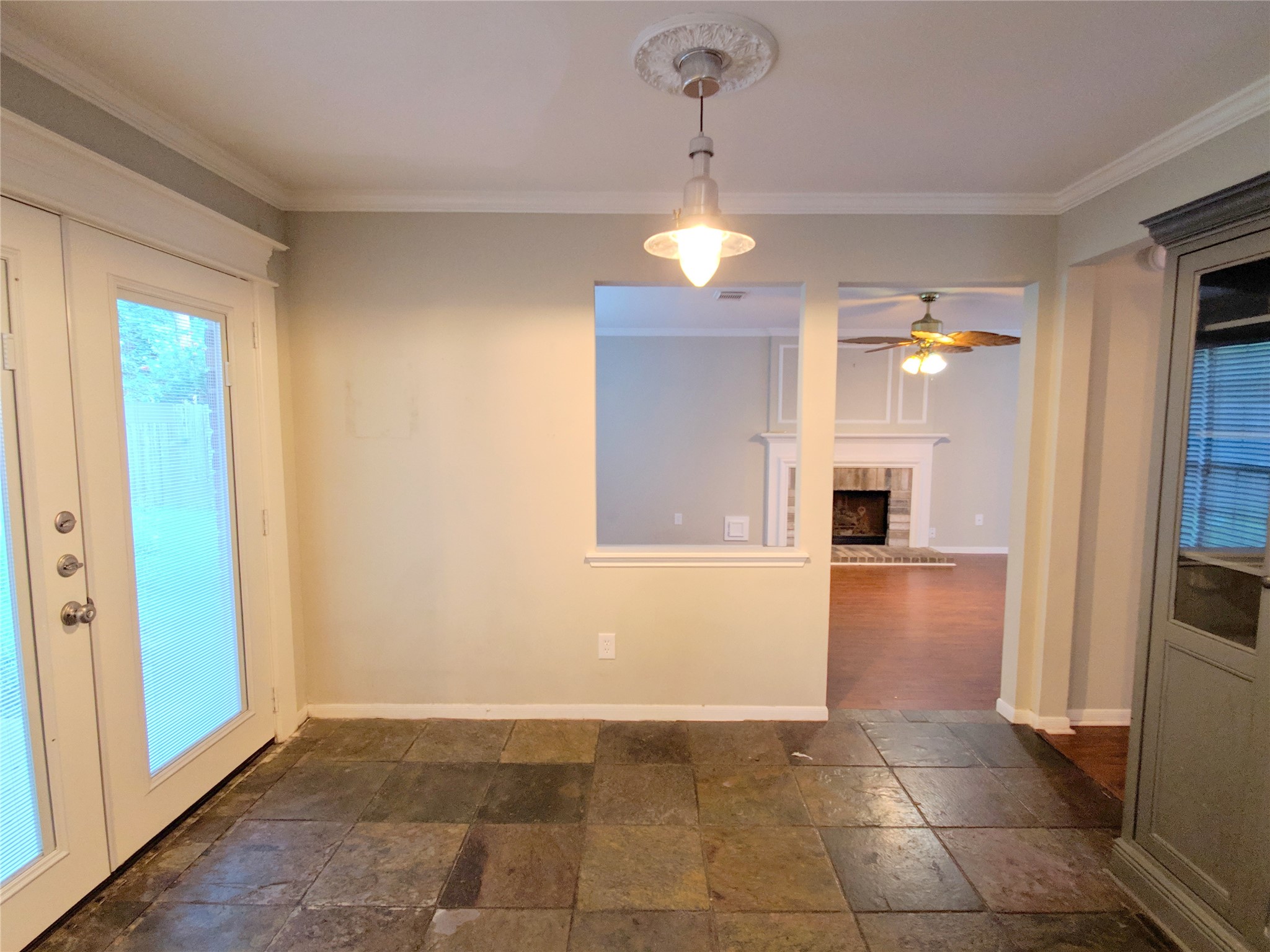 15 Thorn Berry Place Spring, TX 77381 - Photo 11 of 25