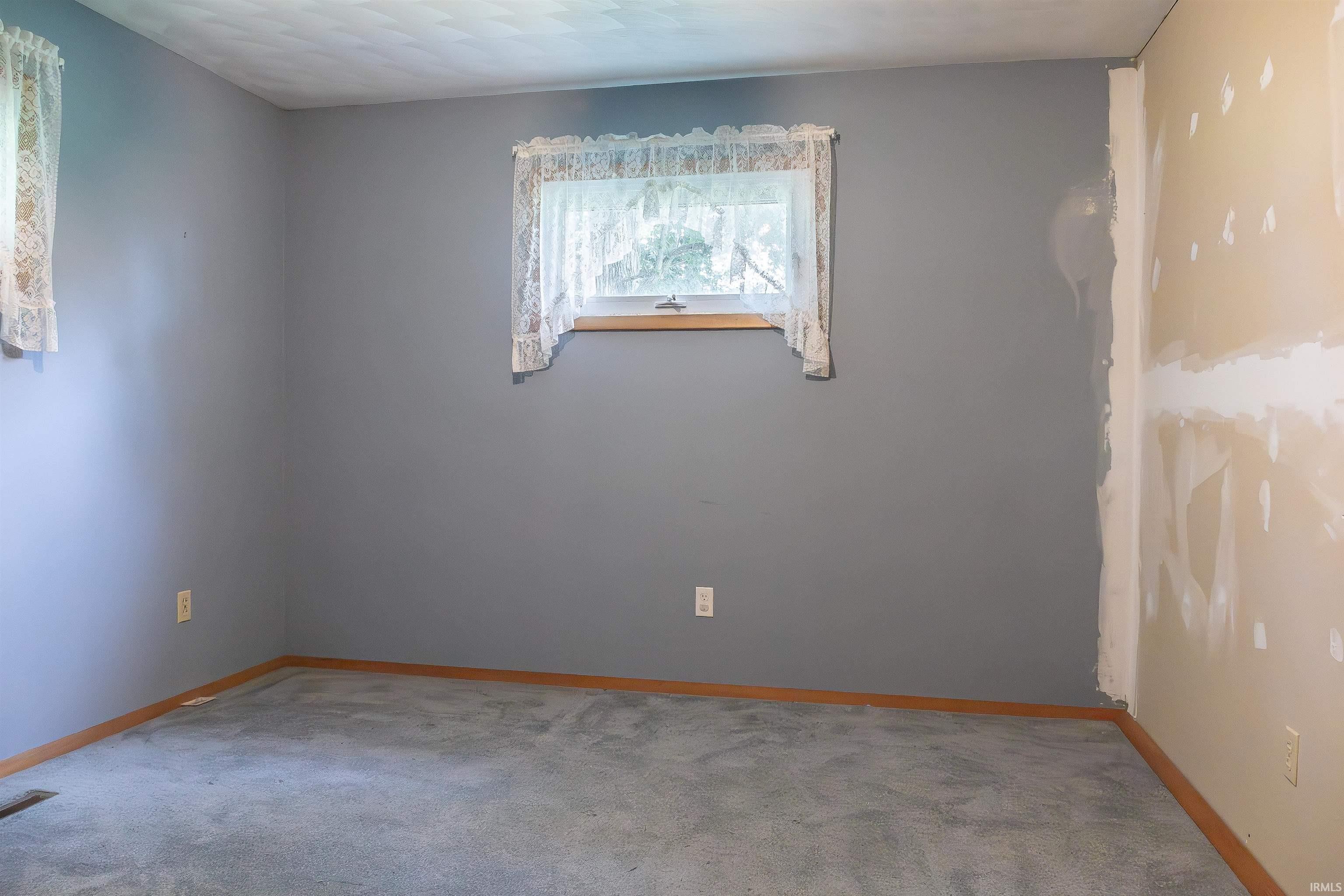 1372 Yockey Road Mitchell, IN 47446 - Photo 17 of 38 Gallery Image 17