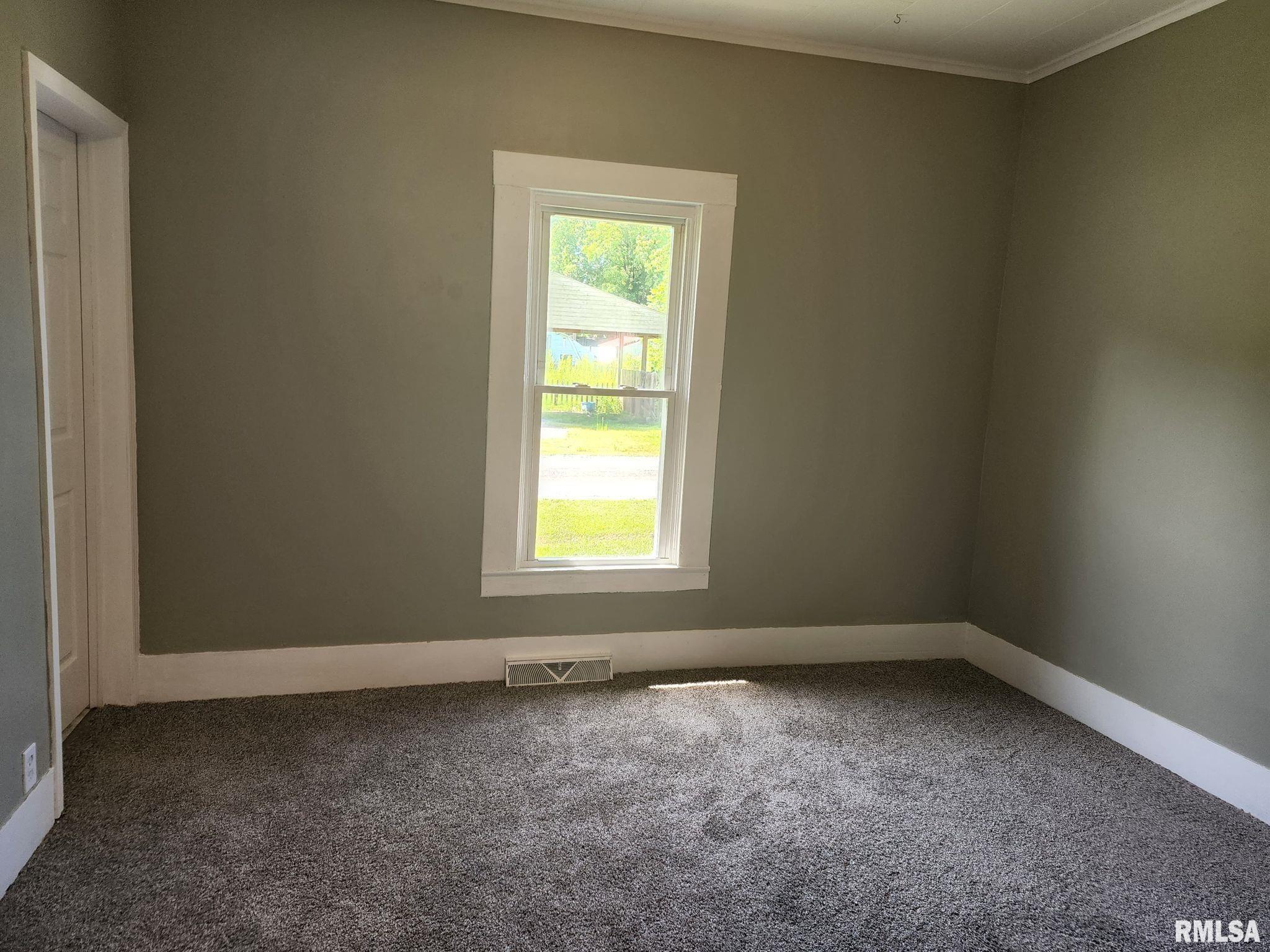 711 South Thomas Street Christopher, IL 62822 - Photo 14 of 24