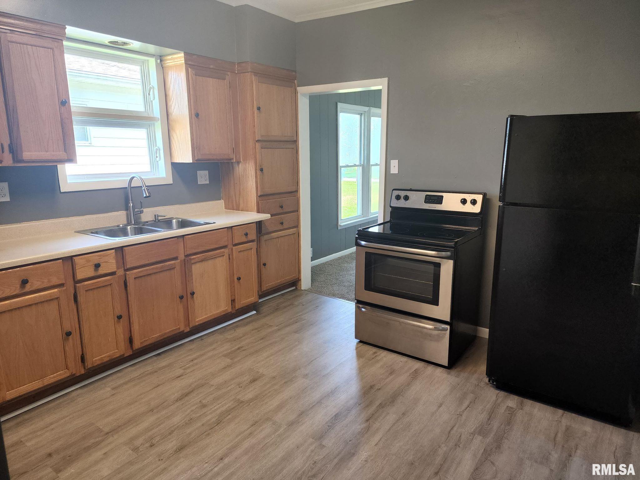 711 South Thomas Street Christopher, IL 62822 - Photo 10 of 24