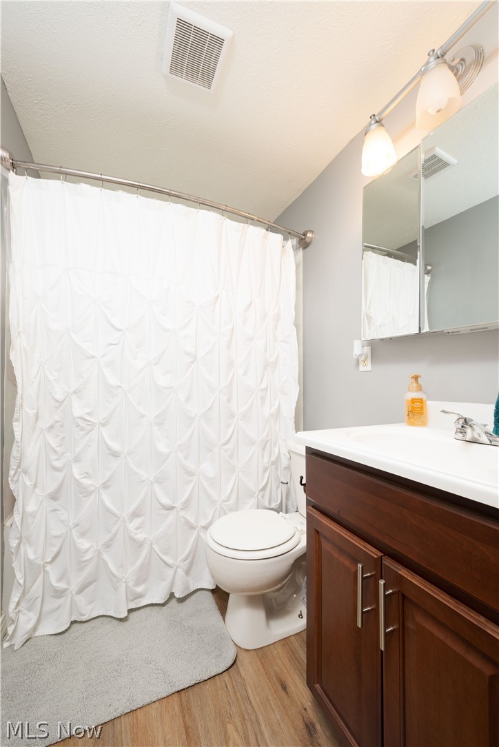 3064 Polly Road Ravenna, OH 44266 - Photo 21 of 24 Bathroom