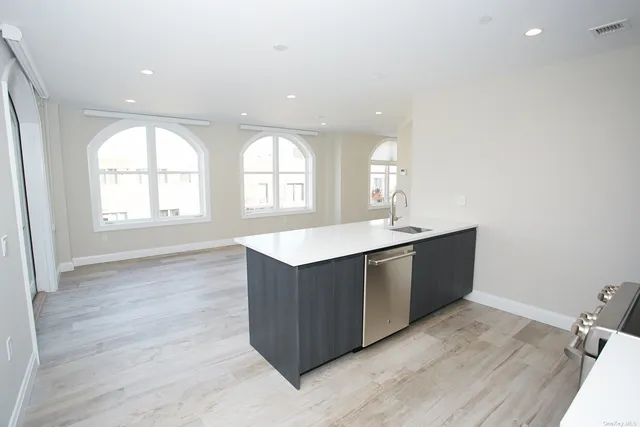 $18,000,000 | 31-77 37th Street | Astoria