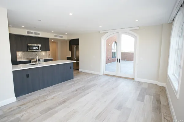 $18,000,000 | 31-77 37th Street | Astoria