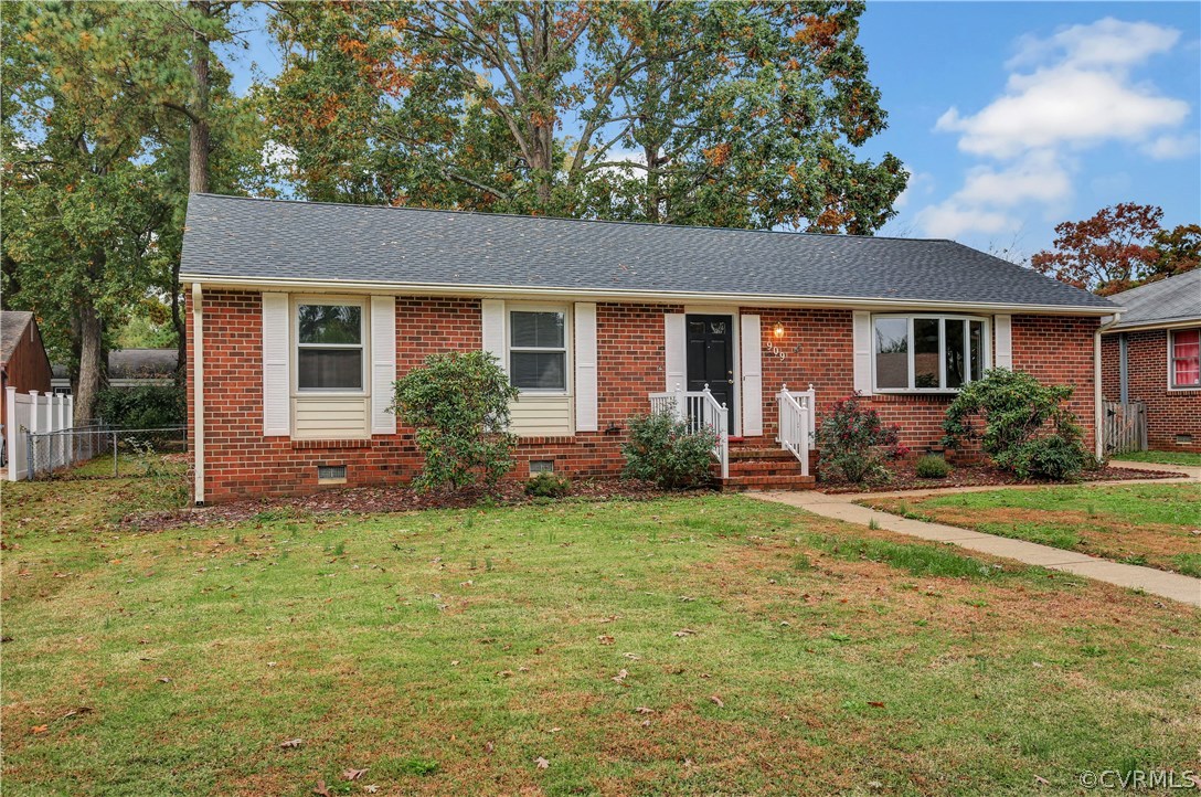 Charming Brick Ranch with NEW Roof and HVAC (2017)