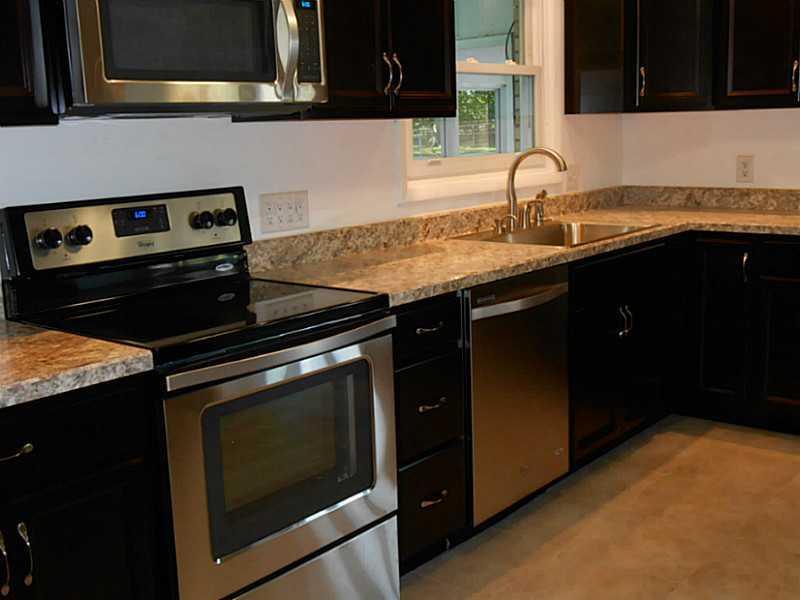 4509 Derr Road Springfield, OH 45503 - Photo 8 of 25