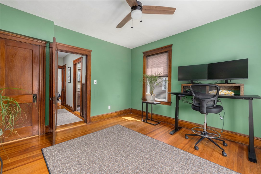 46 Windsor Road Pawtucket, RI 02861 - Photo 20 of 42