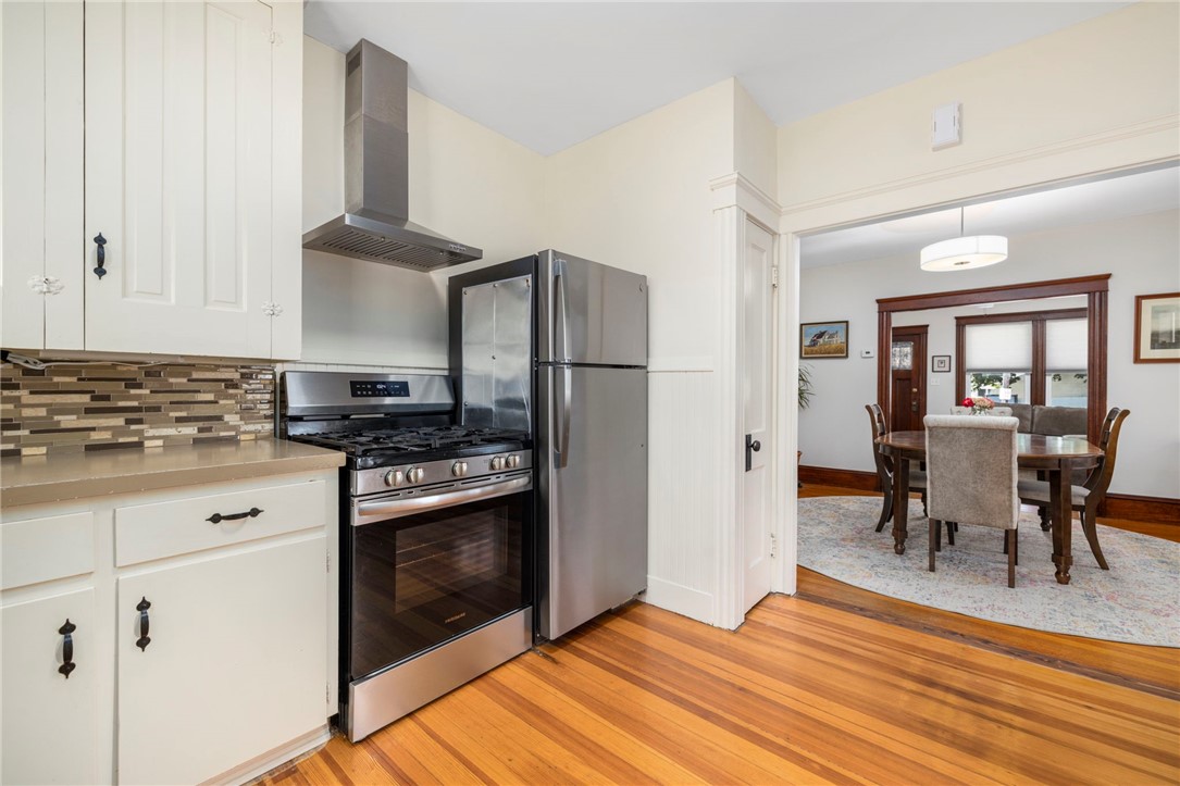 46 Windsor Road Pawtucket, RI 02861 - Photo 8 of 42