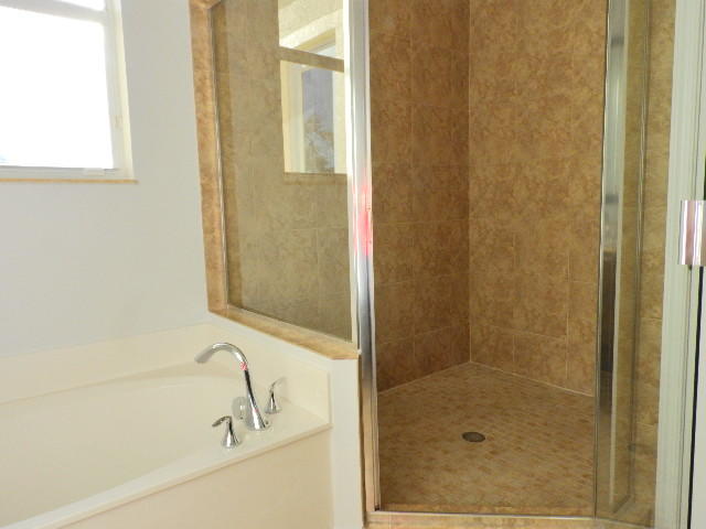 1410 Northwest 48th Lane Boca Raton, FL 33431 - Photo 29 of 78 Master Bath separete Shower and Tub