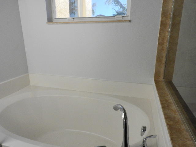 1410 Northwest 48th Lane Boca Raton, FL 33431 - Photo 32 of 78 Master Bath Tub