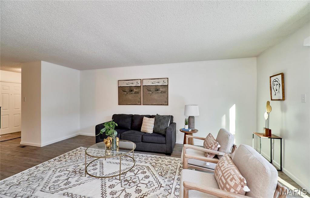 Undisclosed Address Chesterfield, MO 63017 - Photo 24 of 37