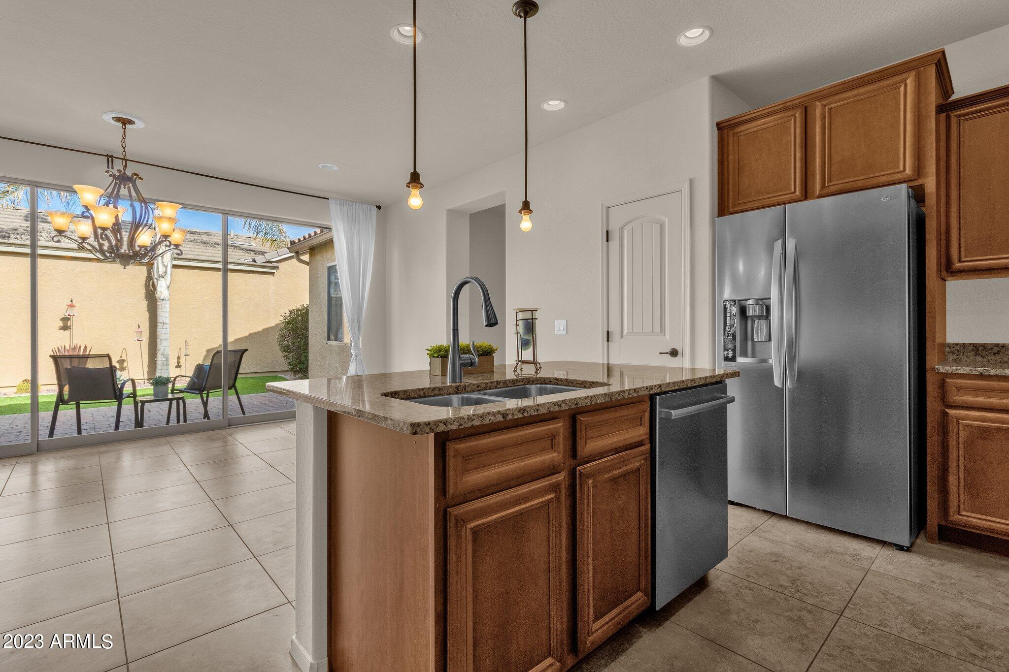 4622 East Blue Sage Road Gilbert, AZ 85297 - Photo 14 of 47 12-web-or-mls-4622-e-blue-sage-rd