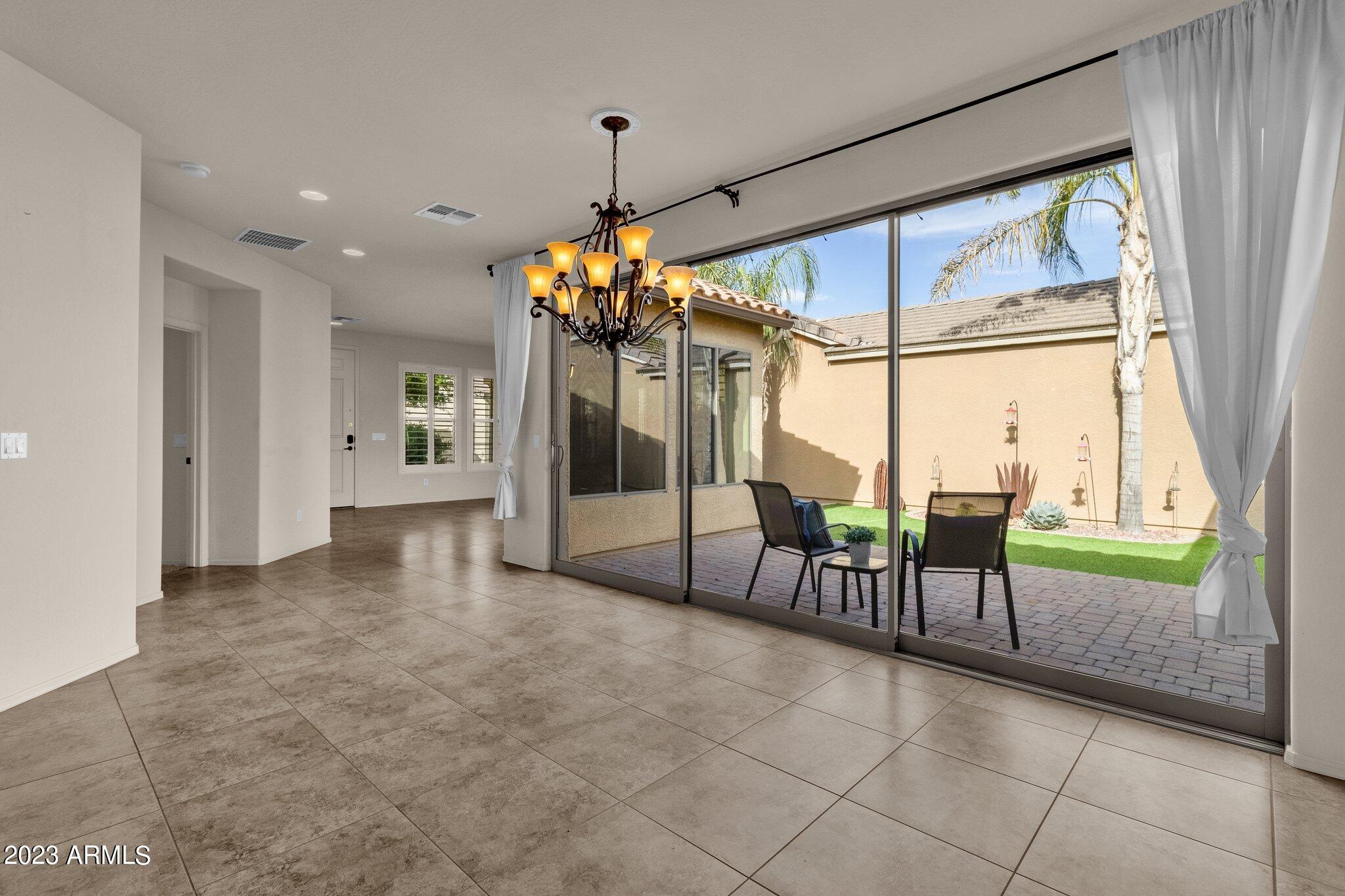 4622 East Blue Sage Road Gilbert, AZ 85297 - Photo 17 of 47 15-web-or-mls-4622-e-blue-sage-rd