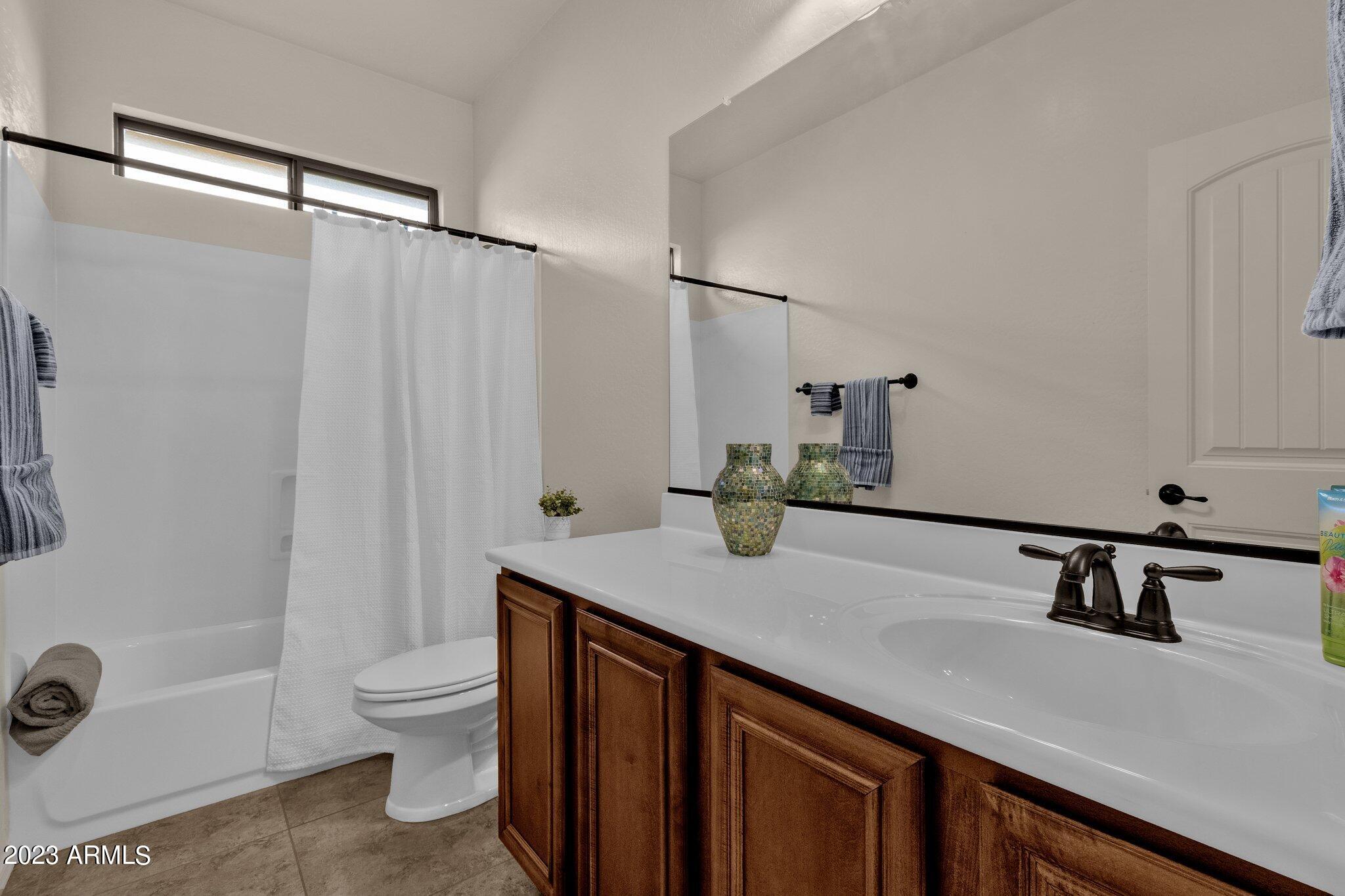 4622 East Blue Sage Road Gilbert, AZ 85297 - Photo 26 of 47 20-web-or-mls-4622-e-blue-sage-rd