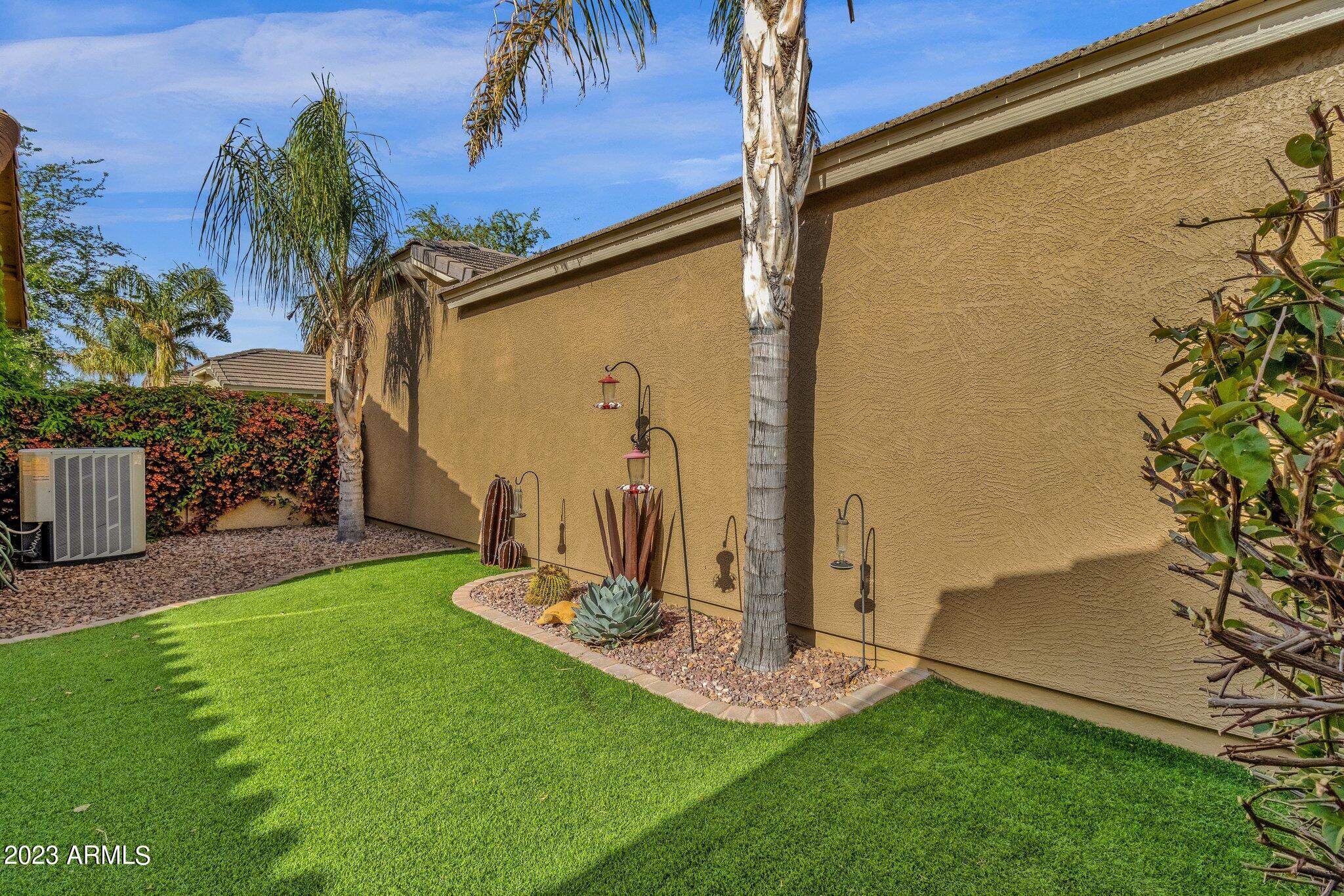 4622 East Blue Sage Road Gilbert, AZ 85297 - Photo 34 of 47 36-web-or-mls-4622-e-blue-sage-rd