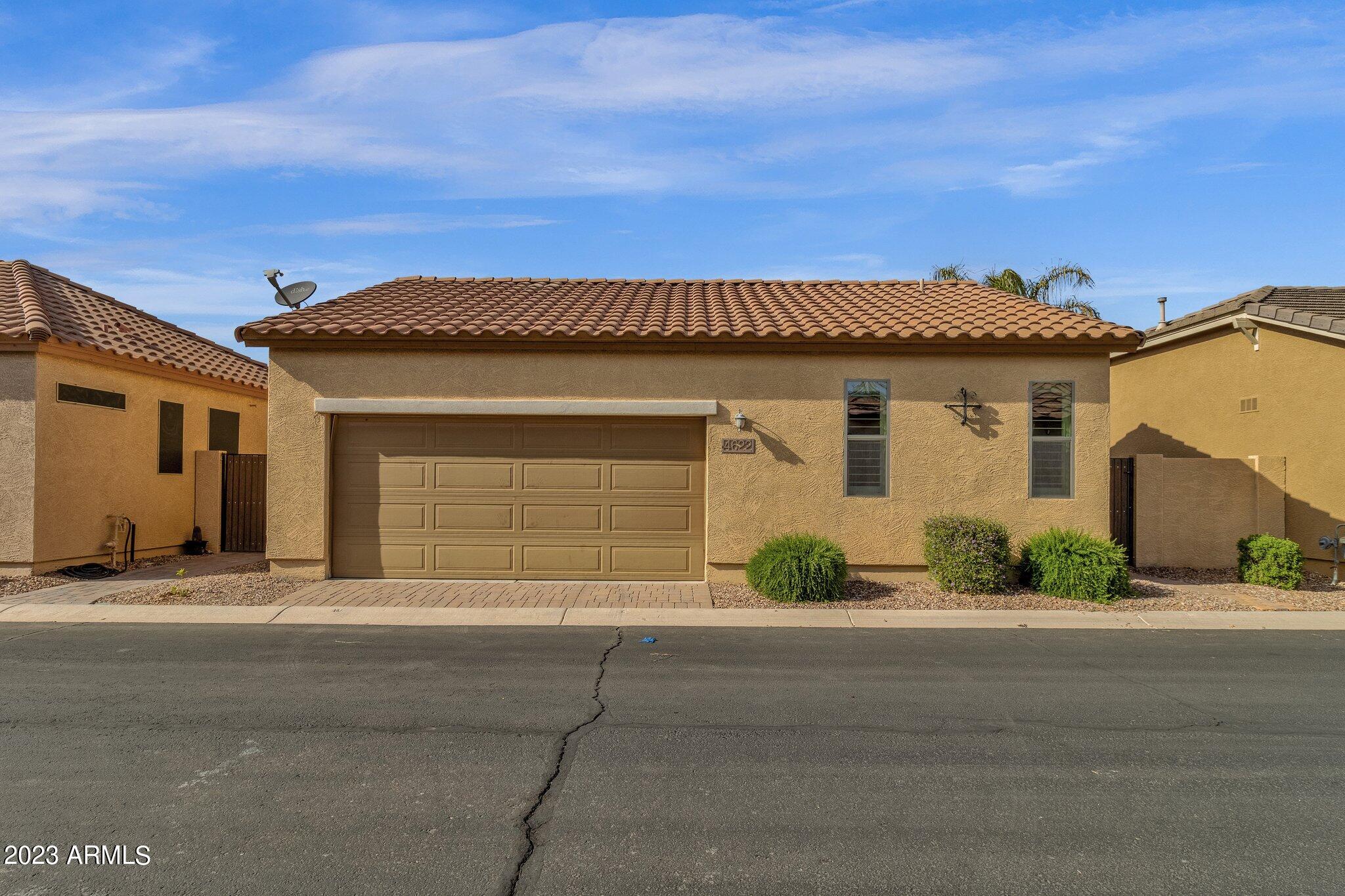4622 East Blue Sage Road Gilbert, AZ 85297 - Photo 37 of 47 39-web-or-mls-4622-e-blue-sage-rd