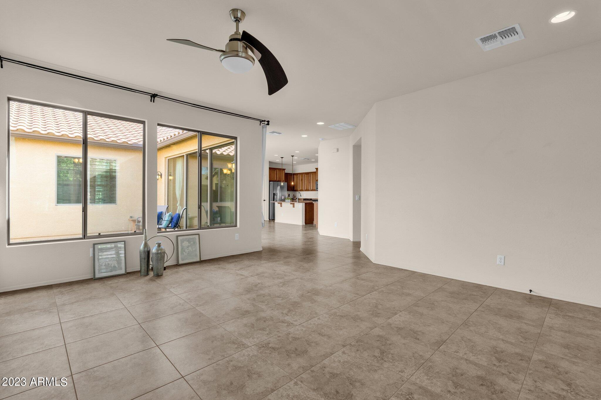 4622 East Blue Sage Road Gilbert, AZ 85297 - Photo 9 of 47 7-web-or-mls-4622-e-blue-sage-rd