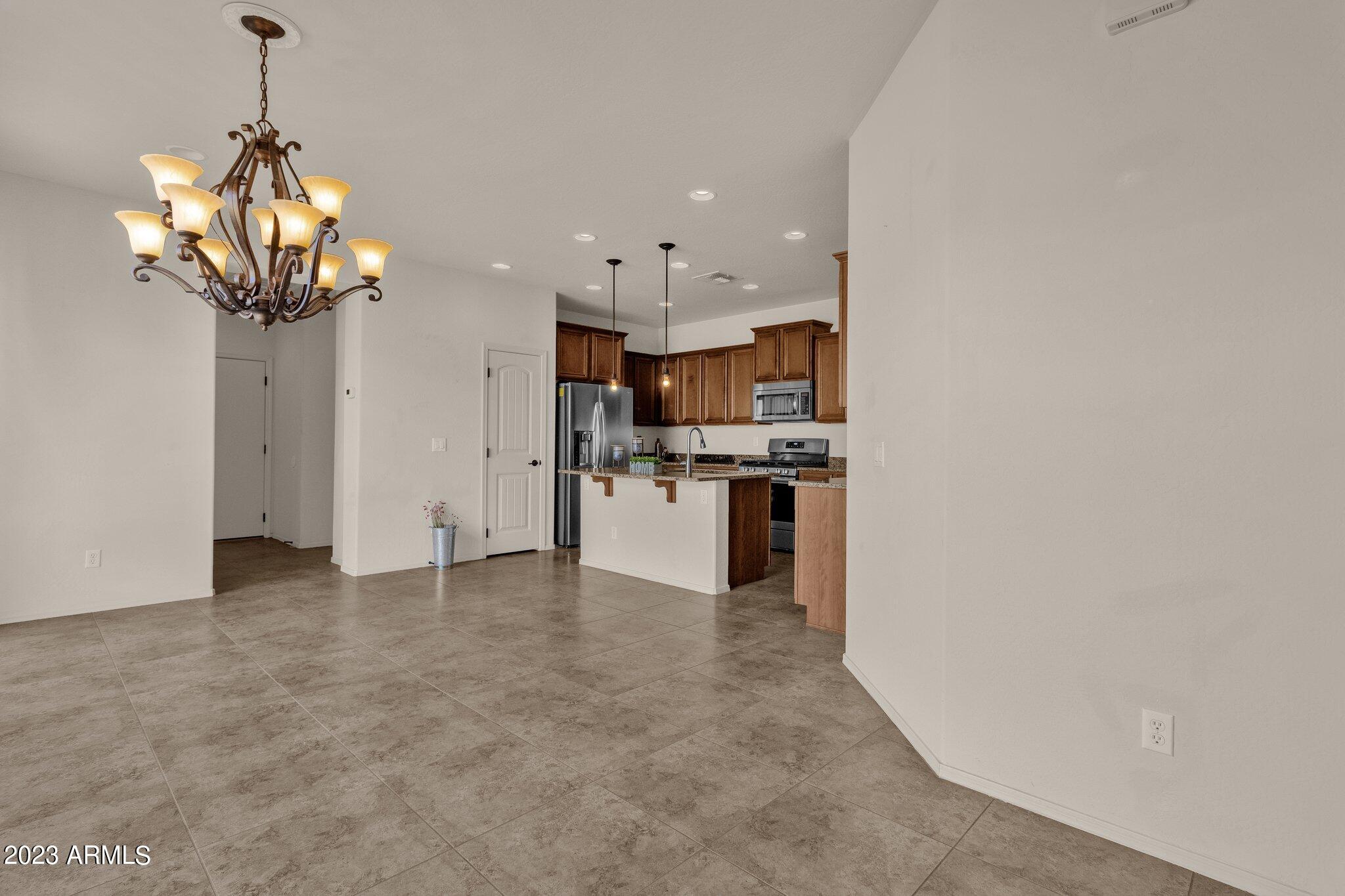 4622 East Blue Sage Road Gilbert, AZ 85297 - Photo 10 of 47 8-web-or-mls-4622-e-blue-sage-rd