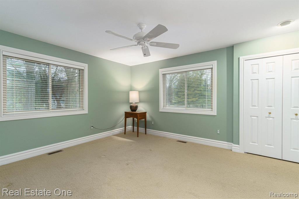 7670 Allen Road Clarkston, MI 48348 - Photo 29 of 41