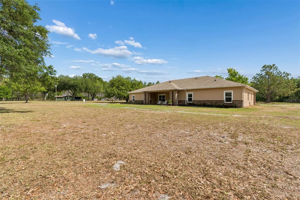 29913 Darby Road Dade City, FL 33525 - Photo 5 of 100
