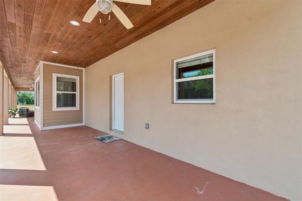 29913 Darby Road Dade City, FL 33525 - Photo 83 of 100 a view of an empty room with a window