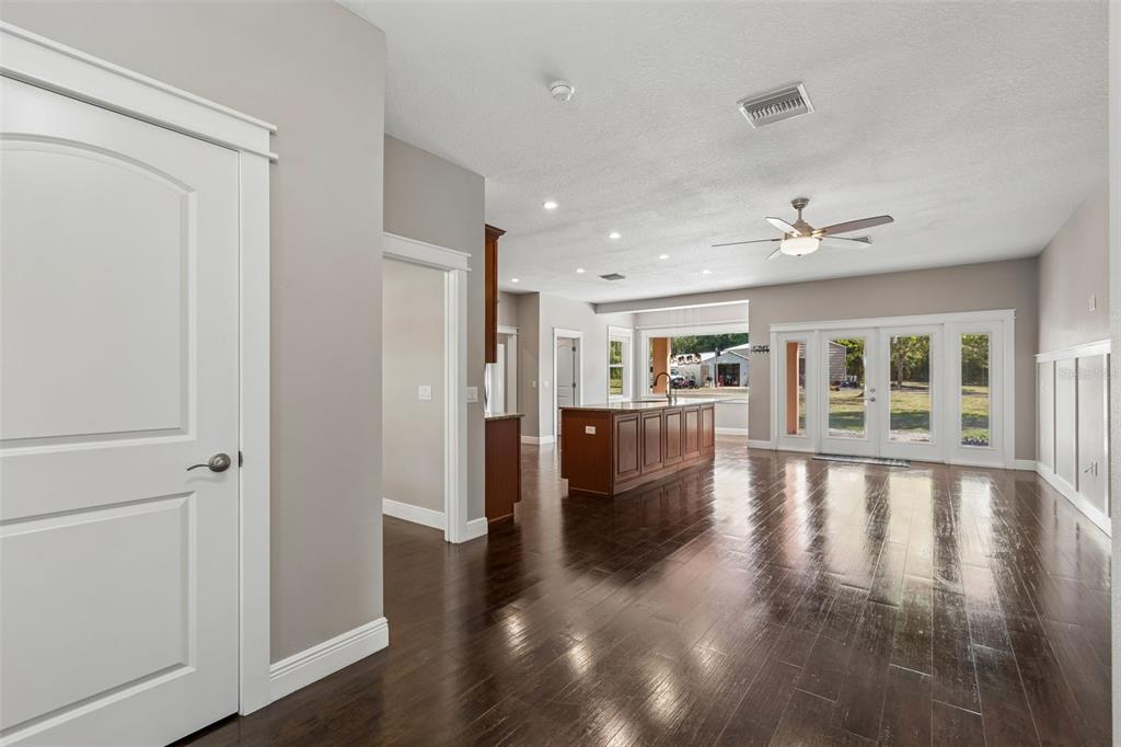 29913 Darby Road Dade City, FL 33525 - Photo 9 of 100