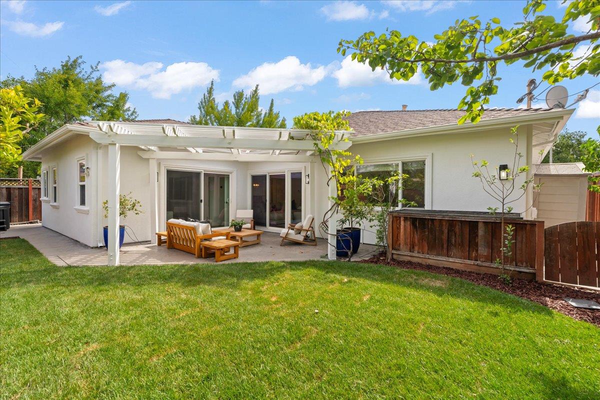 1461 Flicker Way Sunnyvale, CA 94087 - Photo 39 of 44