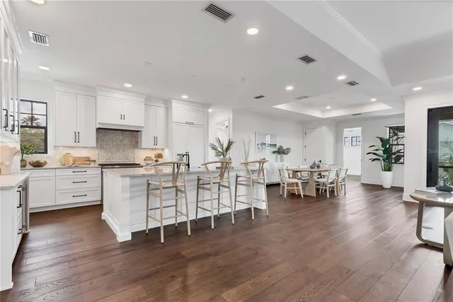 $4,850,000 | 10009 Gasparilla Pass Boulevard, Boca Grande, FL 33921