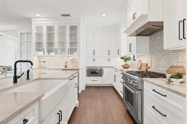 $4,850,000 | 10009 Gasparilla Pass Boulevard, Boca Grande, FL 33921