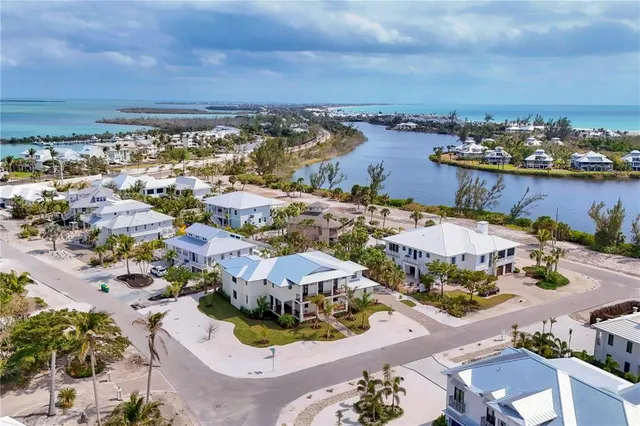 $4,850,000 | 10009 Gasparilla Pass Boulevard, Boca Grande, FL 33921